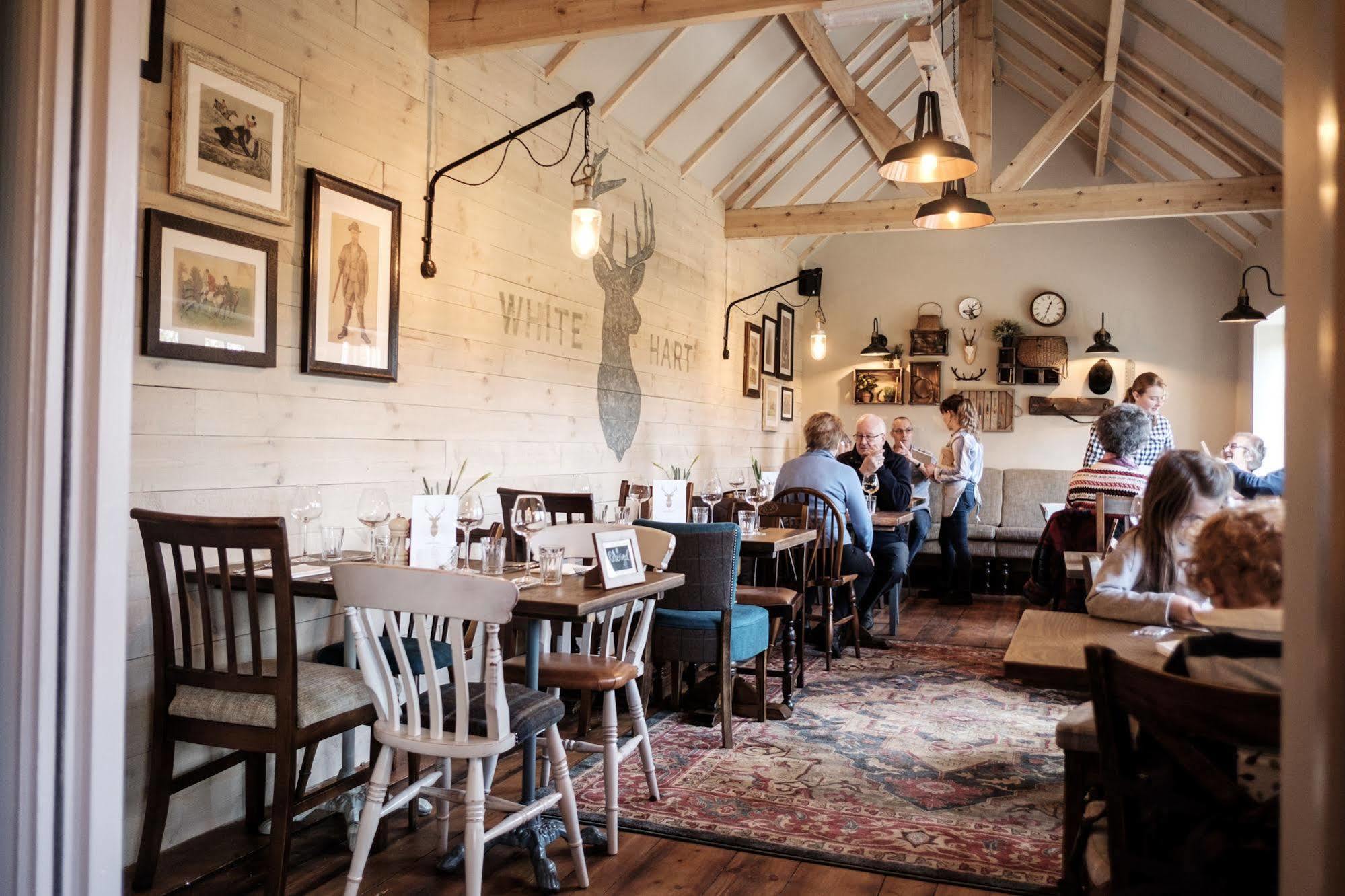 Hotel The White Hart Stockbridge  Exterior foto